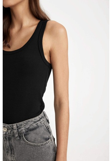 Defacto Slim Fit Dar Kesim U Yaka Basic Düz Ribana Atlet C9826axnsbk81 Siyah-bk81