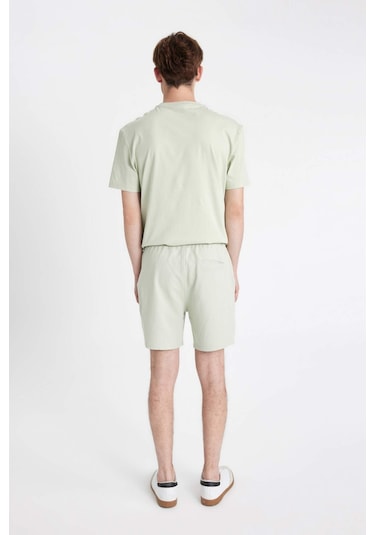DeFacto Slim Fit Dar Kesim Dar Paça Şort A3893AX24HSGN1181