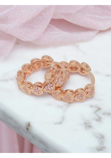 Kalpli Taşlı Sevimli 925 Ayar Gümüş Küpe Zarif Ve Modern Tasarım Gümüş