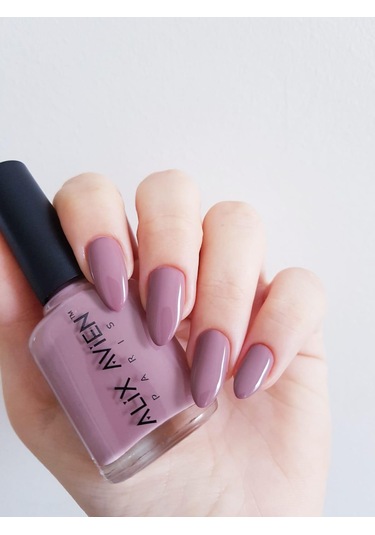 Alix Avien Nude Pembe Oje 82 Yüksek Pigmentli Uzun Süreli Kalıcılık Hızlı Kuruma Nail Lacquer 82
