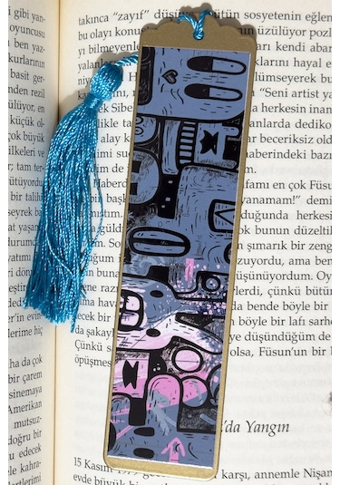 Kitap Kılıfı Ve Metal Kitap Ayracı Seti Black Cartoon
