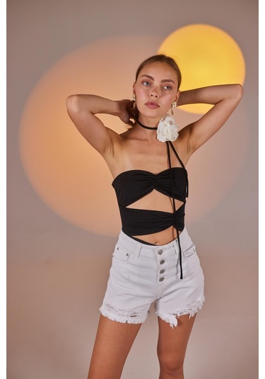 Holly Lolly Yırtık Detaylı Likralı Distressed Jean Şort Beyaz