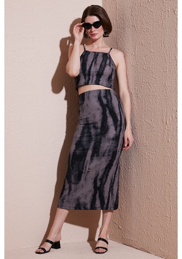 Lela Slim Fit Ip Askılı Yırtmaçlı Midi Alt-Üst Bayan Takım 5869021 Siyah