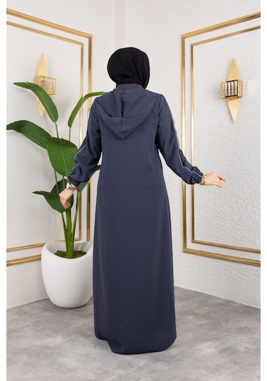 Biyeli Şerit Metal Aksesuar Detaylı Ferace / Antrasit - F0144 Antrasit