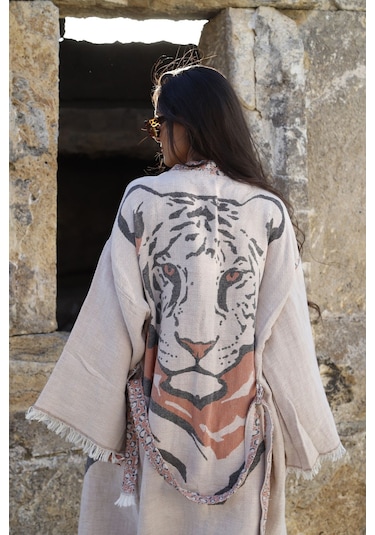 Elif Towels Özel Tasarım Ekru Renk Kaplan Desenli Kimono Kaftan Ekru