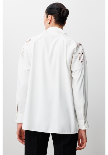 Moda İlgi Kadın Nakış Detaylı Oversize Gömlek 0095 Ekru Ekru