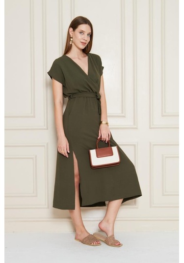 Kadın Kruvaze Yaka Cepli Derin Yırtmaçlı Beli Lastikli Aerobin Günlük Yazlık Elbise 3764341 Haki