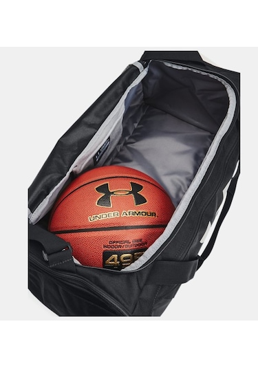 UA Undeniable 5.0 SM Silindir Çanta 1369222-001