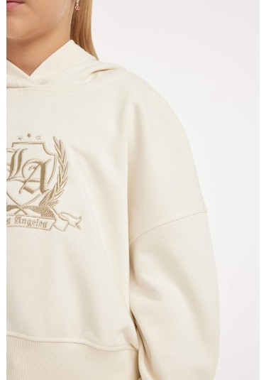 DeFacto Kız Çocuk Ekru Oversize Geniş Kalıp Kapüşonlu İşlemeli Kalın Sweatshirt D2885A824WNER233