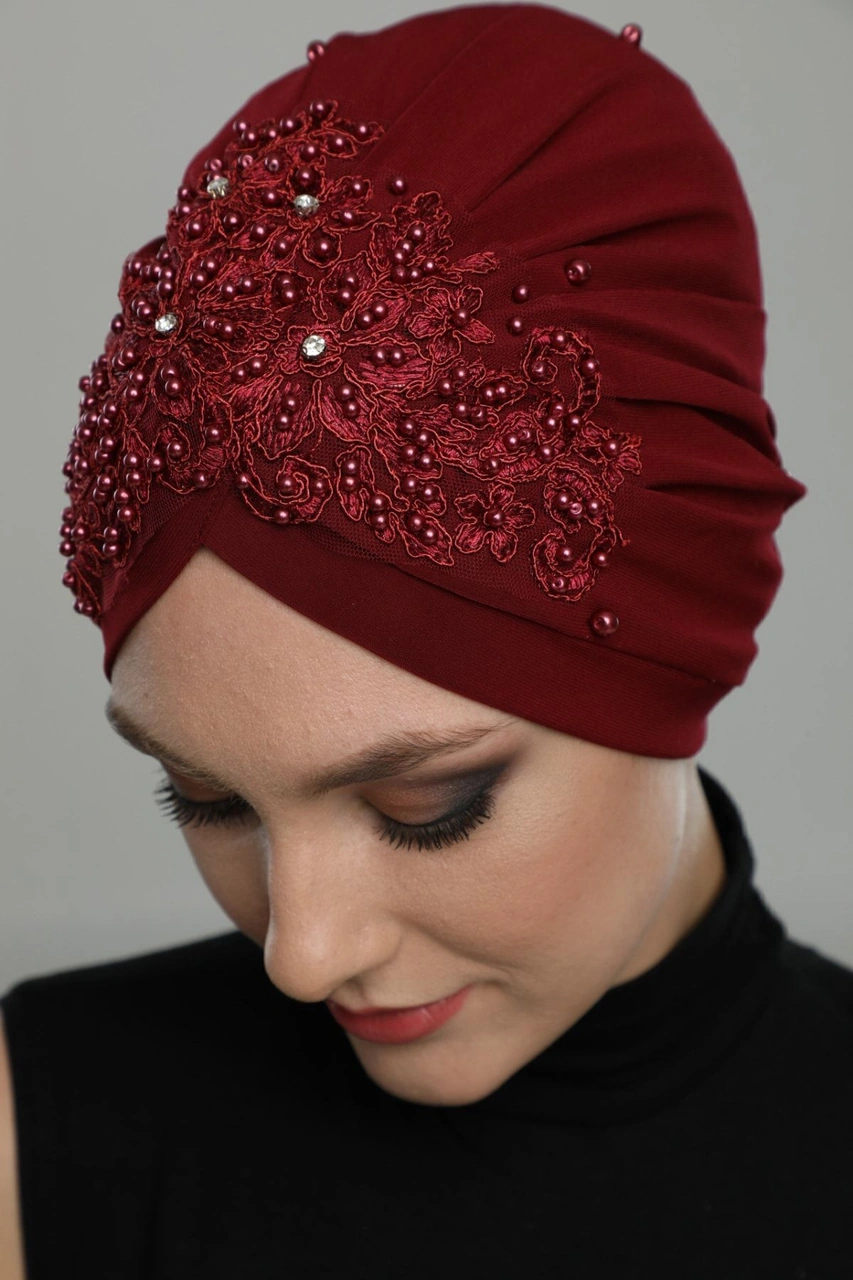 Kopma Astarlı Işlemeli Bordo Dantel Motifli Hazır Türban Tesettür Abiye Bone Bordo Dantel