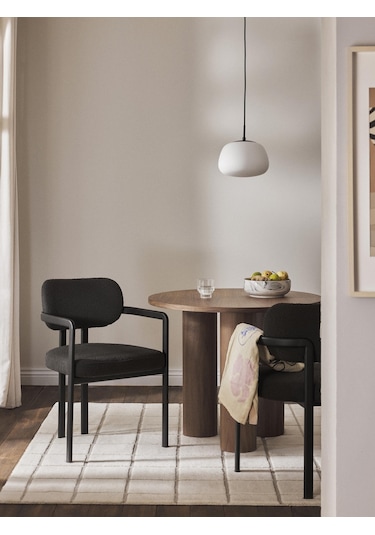 Dedar Milano X Westwing Adrien Kolçaklı Sandalye - Ekru, Lüks Kumaş Siyah