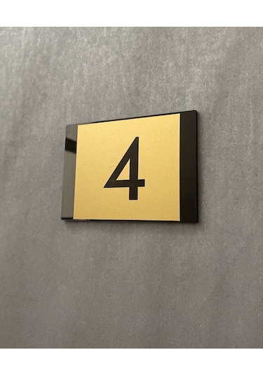 Minimal Gold Tasarım Kapı Numarası