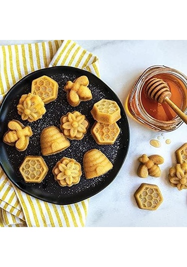 Nordicware Meşgul Arılar Mini Kek Kalıbı Renkli