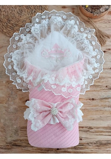 Tericotton Taç Nakışlı İncili Güpür Çift Fiyonk Papatya Güpür Trilüks Kundak Bebek Battaniyesi Pembe Pembe