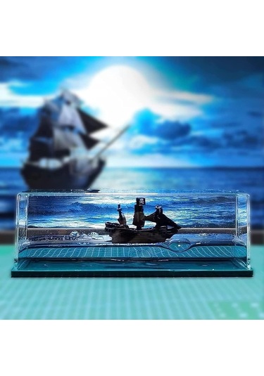 Dekoratif Batmayan Renkli Sulu Korsan Gemisi Figürlü Akvaryum İçinde
