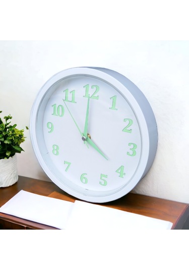 Fosforlu Gece Parlayan Beyaz Salon Mutfak Ofis Duvar Saati 22 Cm Beyaz