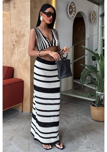 Moderie Butik Çizgili Bikini Üst Ve Etek Triko Takım 10110 Ekru