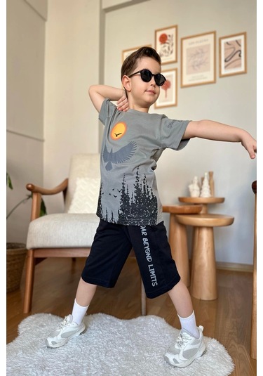 Kartal Desenli Gri Renk Erkek Çocuk Şortlu Takım Gri