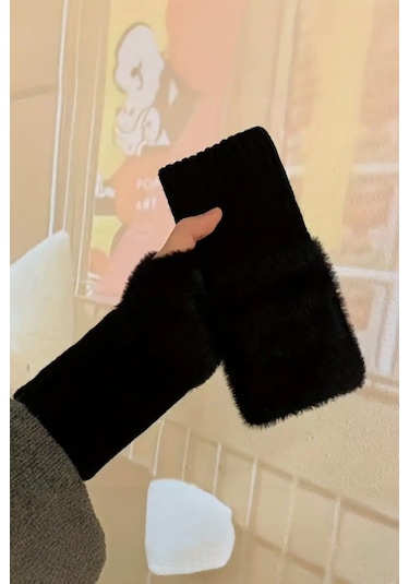 Kadın 1 Çift Kışlık Parmaksız Termal Esnek Polarlı Peluş Eldiven Siyah