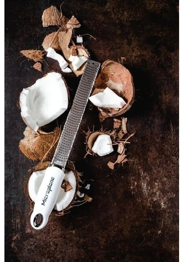 Fortunelane Yeşil Ergonomik Paslanmaz Çelik Rendeleyici - Peynir, Portakal, Çikolata İçin, Lavabo Güvenli, Koruyucu Kapaklı