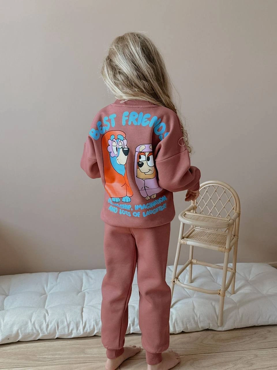 Kız Çocuk Bluey Modelli 3 İplik Şardonlu Eşofman Takımı Kahverengi