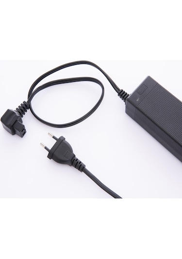U-Frigo Oto Buzdolabı Adaptörü 220volt/12v 5A Dönüştürücü 60watt