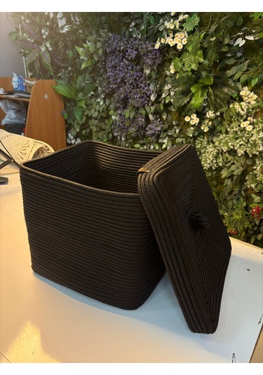 Quadra Dikdörtgen Dört Köşeli Hasır Jüt Sepet 30cm X 30cm Siyah