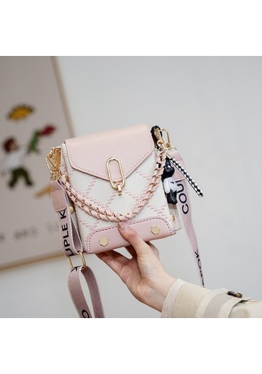 Fly Word Büyük Kapasiteli Çapraz Cep Telefonu Çantası Pembe 49 - 12 - 35 Cm 597143 Siyah - Siyah