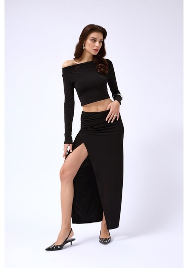 Ahes Shopping Kayık Yaka Uzun Kol Bluz Siyah