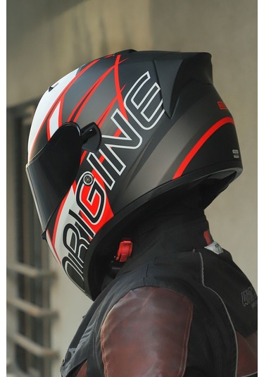 Strada Competition Beyaz-kırmızı-siyah Kask Güneş Vizörlü C1 Beyaz