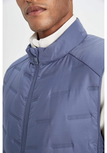 DeFactoFit Su İtici Şişme Yelek Normal Kesim Dik Yaka Fermuarlı Cepli Kapitone C6044AX24AUBE808