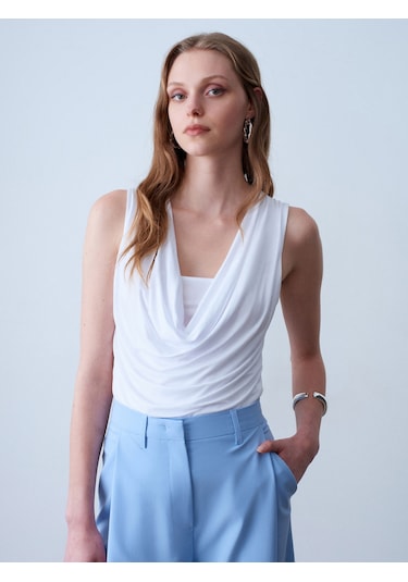 Dilvin 32895 Degaje Yaka Top-beyaz