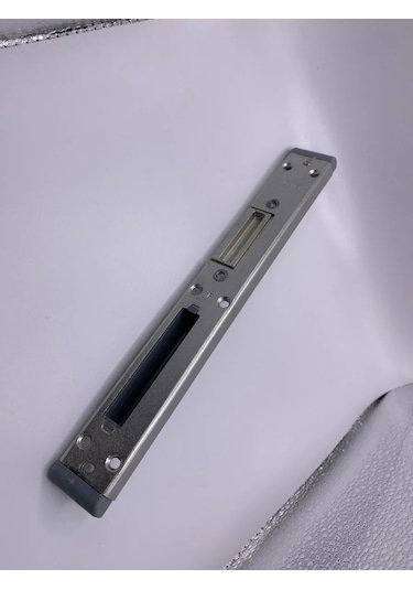 Sağ Yanındaki 13-sistem Kapı Karşılama Çıtası 316060632 Zirveli