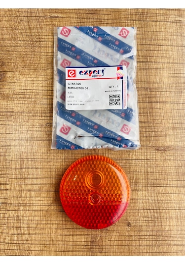 Massey Ferguson 135-165 Eski Model Arka Stop Lamba Camı Sağ-sol Aynı