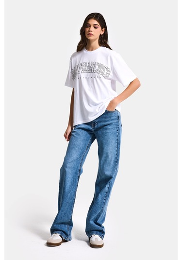 Itsbasic Kadın Beyaz S6-2 Oversize Özel Parlak Taşlı Sloganlı Bol Kesim T-shirt