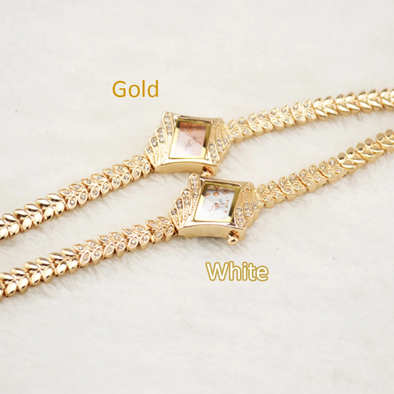 Padalink Kadınlar İçin Zircon Taşlı El Bileklik Saati - Moda Quartz Kol Saati, Gençler Ve Öğrencilere Uygun, Altın Arka Planlı, Dayanıklı Tasarım Diğer