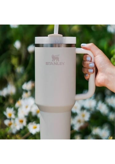 Stanley Quencher Pipetli Paslanmaz Çelik Vakum Yalıtımlı Termos Bardak 1.18 L