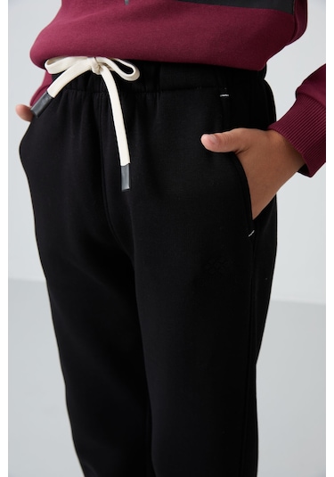 Tommy Life Siyah Pamuklu Kalın İçi Tüylü Yumuşak Dokulu Standart Fit Baskılı Erkek Çocuk Eşofman Alt - 11225 Siyah