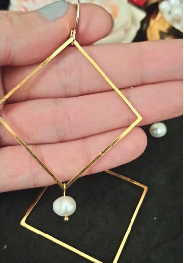 24k Altın Kaplama Gerçek Barok Tarz İnci Kare Tasarım Küpe Beyaz Gold