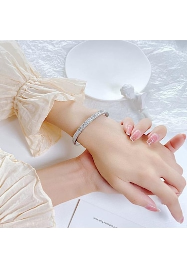 Novahub Gül Altın Solmayan Titanyum Çelik Bileklik Köpüklü Tam Taklidi Çiftler Açıklıklar Bilezik Altın