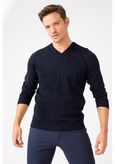 Erkek Basic V Yaka İnce Triko Kazak K.lacivert K.lacivert