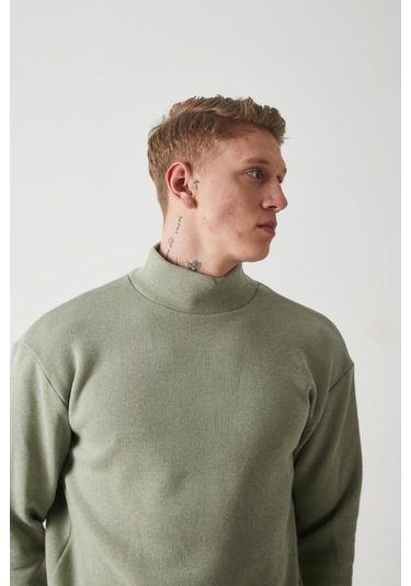 R-5849 Boğazlı Düz Örme Kazak Sweat Çağla Yeşili