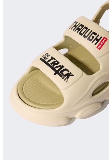 DeFacto Erkek Düz Taban Eva Sandalet D8079AX25SMBG123