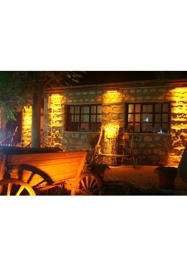 Tek Yönlü İç - Dış Mekan Dekoratif Siyah Aplik - Amber Rengi Siyah