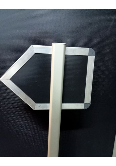 Ayaklı Yönlendirme Panosu Ok Işaretli A4 Display 21x30x100cm