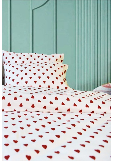 Kırmızı Kalpli Nevresim Seti Çift Kişilik Sevgili