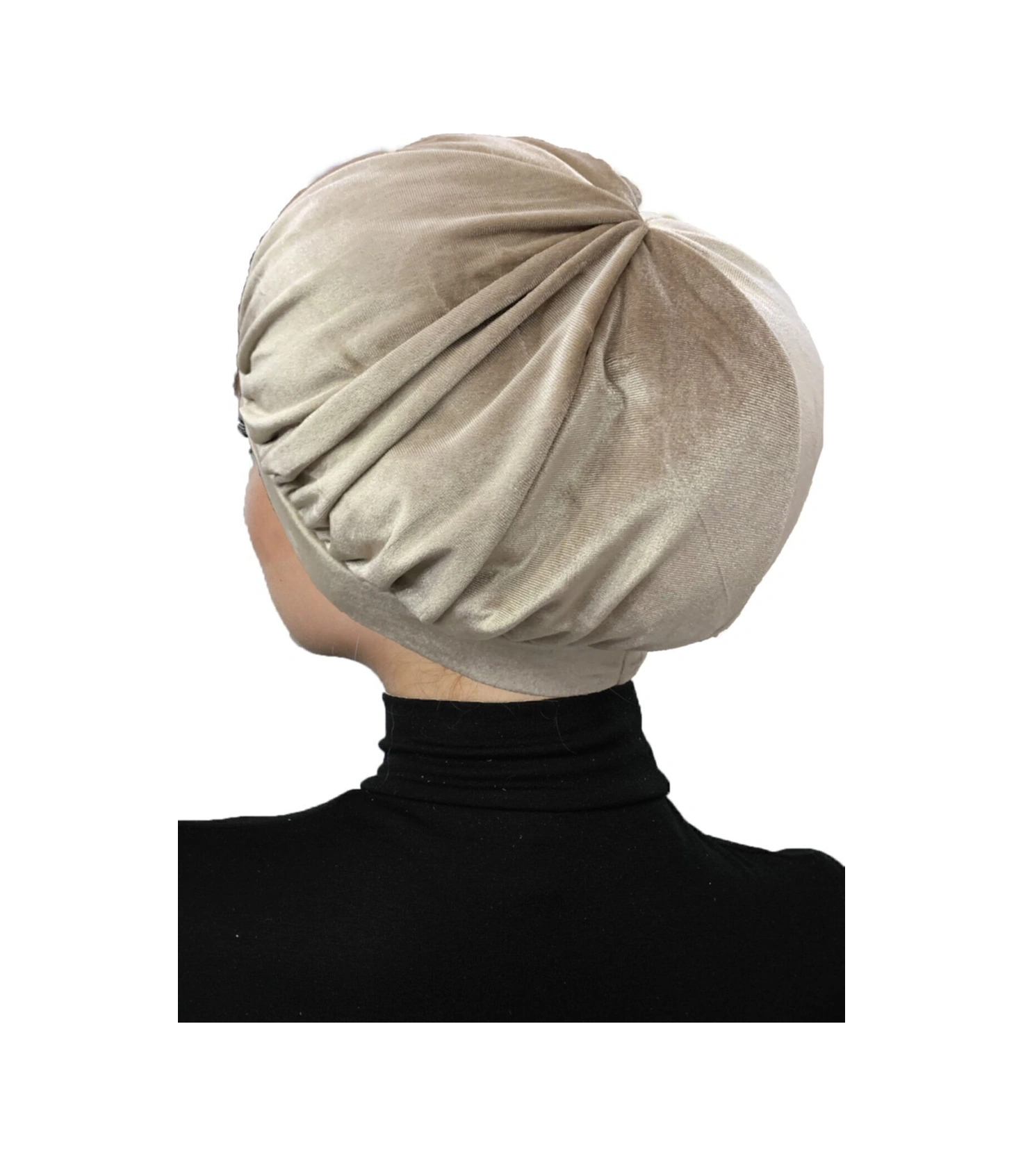 Kadife Şapka Toka Detaylı Bej Hazır Türban Tesettür Bone Bej