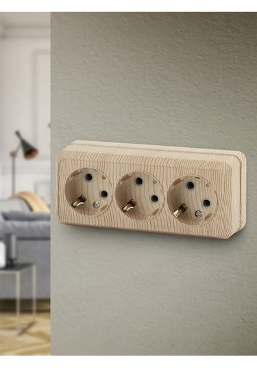 Intro Quadro Yüzey Tipi Üçlü Topraklamalı Priz 16a-250v 135543653 2-206-11