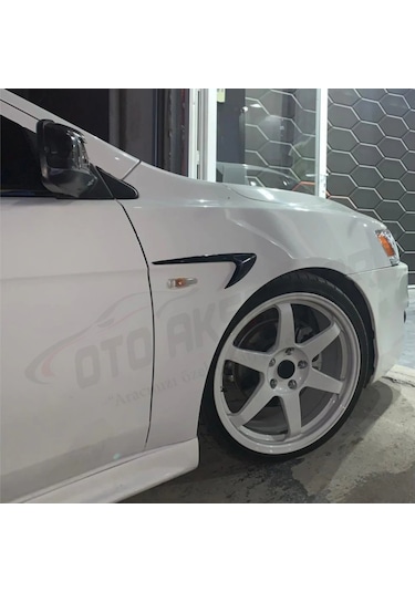 Lada Volga Çamurluk Venti Sağ - Sol Parlak Siyah