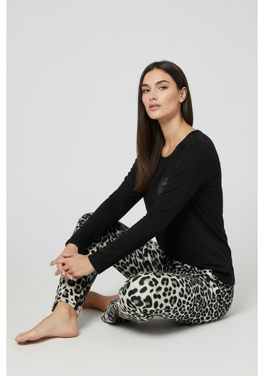 Üstü Yazılı Altı Leopar Desenli Elite Viscose Pijama Takımı Uzun Siyah 3551 Kahverengi